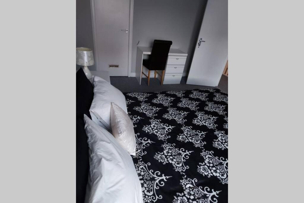 Wonderland Guest House Coventry Zewnętrze zdjęcie